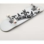 Ambassadors Komplet Skateboard Black Crown II. bílé 7.75