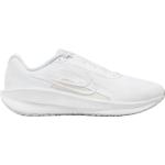 Pánské Běžecké boty Nike Downshifter v bílé barvě ve velikosti 12,5 