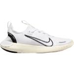 Dámské Minimalistické běžecké boty Nike Free v bílé barvě v minimalistickém stylu ve velikosti 39 ultralehké ve slevě 
