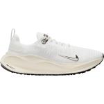 Dámské Běžecké boty Nike v bílé barvě ve velikosti 39 ve slevě 