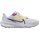 Dámské Běžecké boty Nike Pegasus v bílé barvě ve velikosti 39 ve slevě 