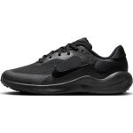 Dětské Silniční běžecké boty Nike Revolution v černé barvě ve velikosti 37,5 