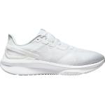 Pánské Běžecké boty Nike v bílé barvě ve velikosti 40,5 ve slevě 
