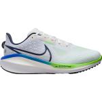Pánské Silniční běžecké boty Nike v bílé barvě ve velikosti 42,5 Komfortní ve slevě 