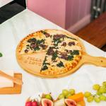 Bambusové prkénko na pizzu s nápisem Pizza Love