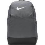 Pánské Sportovní batohy Nike v šedé barvě o objemu 24 l ve slevě 
