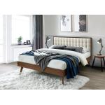 Dvoulůžkové postele v béžové barvě z masivu 