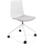 Kancelářské židle v bílé barvě s kolečky 