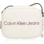 Dámské Designer Luxusní kabelky Calvin Klein v bílé barvě ve slevě 