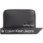 Dámské Designer Luxusní peněženky Calvin Klein Jeans v černé barvě z koženky ve slevě 