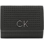 Dámské Designer Luxusní peněženky Calvin Klein v černé barvě z koženky veganské ve slevě 