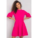 Dámské Denní šaty FashionHunters ve fuchsiové barvě v ležérním stylu z bavlny ve velikosti L ve slevě 