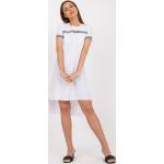 Dámské Denní šaty FashionHunters v bílé barvě v ležérním stylu z bavlny ve velikosti XL ve slevě 