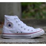 Pánské Šněrovací kotníkové boty Converse Chuck Taylor v bílé barvě v elegantním stylu z gumy ve velikosti 44 ve slevě 