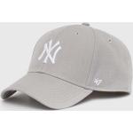Dětské doplňky Dívčí v šedé barvě z akrylu New York Yankees od značky 47 Brand z obchodu Answear.cz 