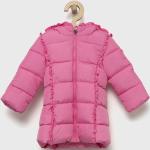 Dětské bundy s kapucí Dívčí v růžové barvě z polyesteru ve velikosti 68 od značky Guess z obchodu Answear.cz 