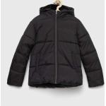 Dětské bundy s kapucí Dívčí v černé barvě z polyesteru ve velikosti 7 let od značky United Colors of Benetton z obchodu Answear.cz 