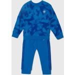 Dětské teplákové soupravy Chlapecké v modré barvě z bavlny ve velikosti 8 let od značky adidas Originals z obchodu Answear.cz s poštovným zdarma 
