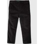 Dětské kalhoty Chlapecké v černé barvě z bavlny ve velikosti 10 let od značky United Colors of Benetton z obchodu Answear.cz 