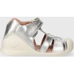 Dívčí Kožené sandály Biomecanics ve stříbrné barvě z kůže ve velikosti 24 protiskluzové na léto 