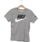 Dětská trička Nike v šedé barvě ve slevě 