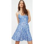 Dámské Letní šaty Trendyol ve světle modré barvě s květinovým vzorem z polyesteru ve velikosti XS ve slevě 