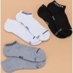 Kotníkové ponožky Jordan v šedé barvě ve velikosti Onesize 