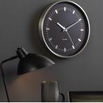 Nástěnné hodiny Karlsson v minimalistickém stylu ve slevě 