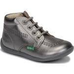 Dětské Kotníkové boty Kickers ve stříbrné barvě ve velikosti 20 ve slevě 