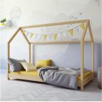 Dětské postele v hnědé barvě ve skandinávském stylu z borovice 