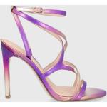 Kožené sandály Guess Fennela fialová barva