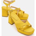 Dámské Sandály na podpatku v žluté barvě z koženky ve velikosti 39 ve slevě na léto 