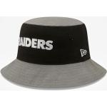 Bucket klobouky NEW ERA v šedé barvě ve velikosti L s motivem Las Vegas Raiders 