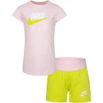 Dětské šortky Dívčí v zelené barvě ve slevě od značky Nike z obchodu DragonSport.cz 