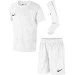 Dětská sportovní trička Nike Park v bílé barvě ve velikosti 3 roky 