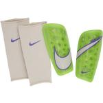 Fotbalové chrániče Nike Mercurial ve velikosti S 