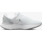 Dámské Silniční běžecké boty Nike React Miler v bílé barvě ve velikosti 40,5 