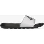 Dámské Pantofle Nike Victori One ve stříbrné barvě 