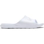 Dámské Pantofle Nike Victori One v bílé barvě v lakovaném stylu ze syntetiky ve velikosti 42 ultralehké ve slevě 
