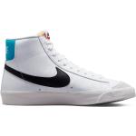 Pánské Basketbalové boty Nike Blazer v bílé barvě ve vintage stylu ve velikosti 44,5 ve slevě 