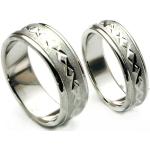 Pánské Snubní prsteny v šedé barvě s gravírováním 