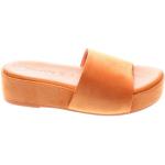 Dámské Pantofle Tamaris v oranžové barvě ve velikosti 39 ve slevě 