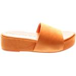 Dámské Pantofle Tamaris v oranžové barvě ve velikosti 38 ve slevě 