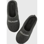 Domácí pantofle Tommy Hilfiger v šedé barvě z gumy ve velikosti 40 