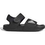Dětské Sportovní pantofle adidas Adilette v černé barvě ve velikosti 30 ve slevě na léto 