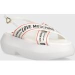 Dámské Designer Sandály na klínku Moschino Love Moschino v bílé barvě z kůže ve velikosti 41 na léto 