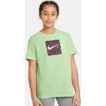 Dětská sportovní trička Dívčí v zelené barvě z bavlny od značky Nike Sportswear z obchodu Sportszone.cz 
