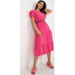 Dámské Letní šaty FashionHunters v růžové barvě v ležérním stylu ve velikosti Onesize s krátkým rukávem s volány ve slevě 
