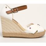 Dámské Sandály na klínku Tommy Hilfiger Basic v bílé barvě z kůže ve velikosti 41 na léto 