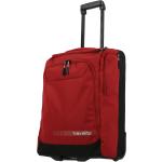 Textilní kufry Travelite Kick Off v červené barvě o objemu 44 l 